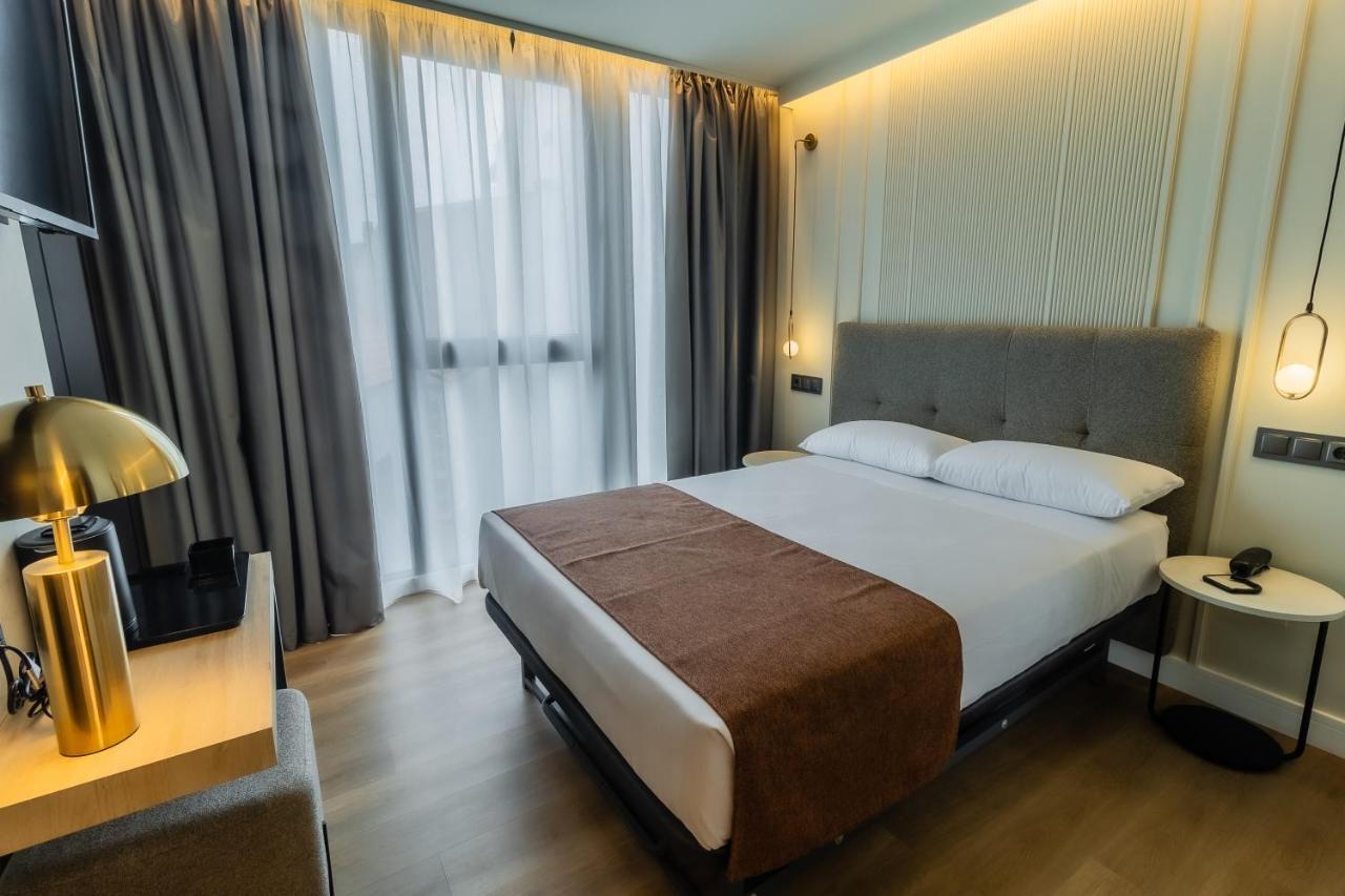 Hotel Corona De Padrón エクステリア 写真