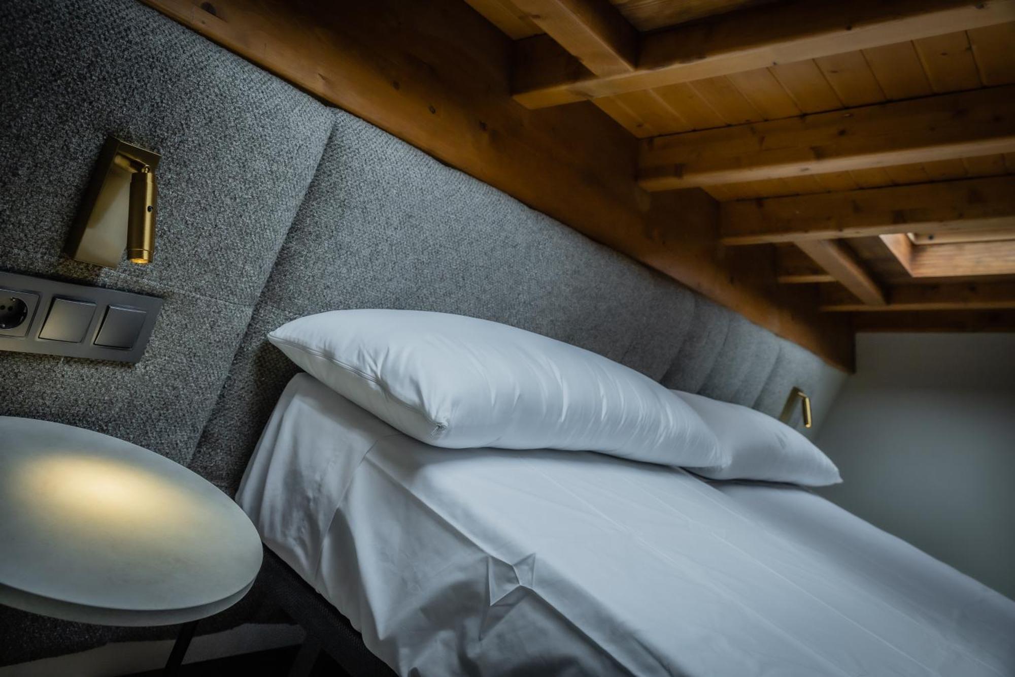 Hotel Corona De Padrón エクステリア 写真
