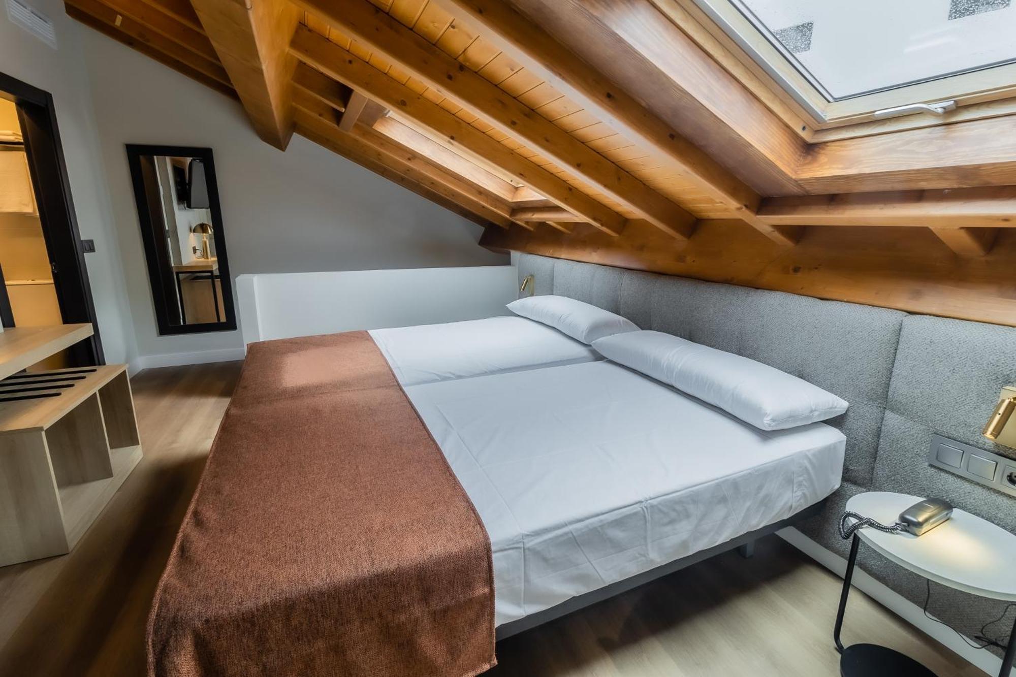 Hotel Corona De Padrón エクステリア 写真